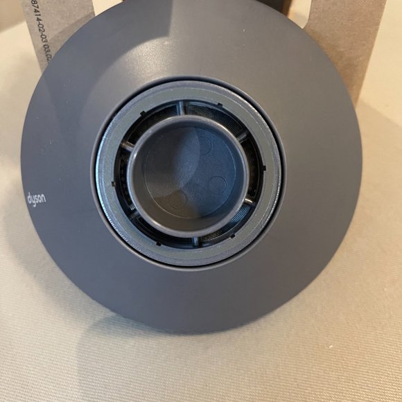 Dyson Supersonic Hair Dryer Attachments - Diffuser and Styling Concentrator - Picture 6 of 9